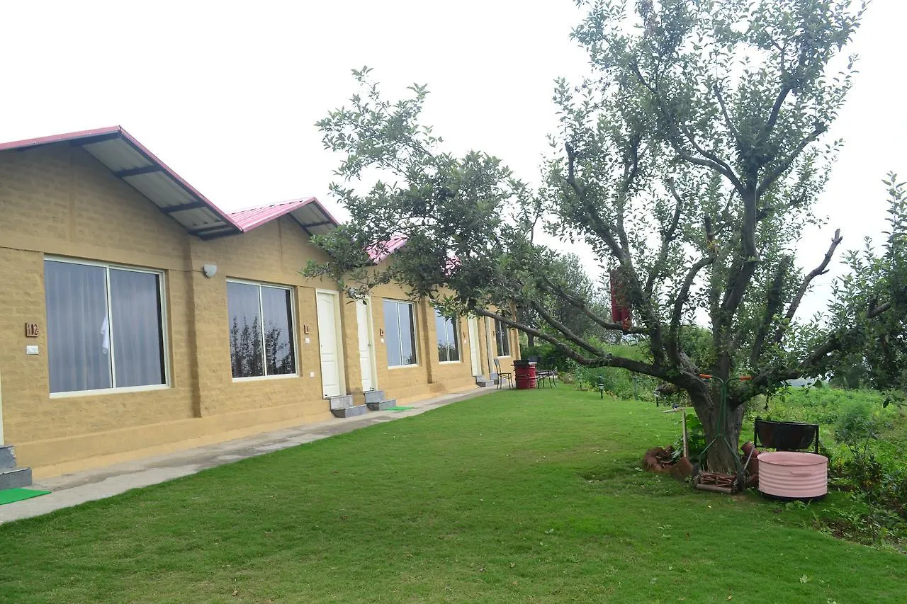 V Resorts Nature Heaven Koti Shimla 3*,  Índia