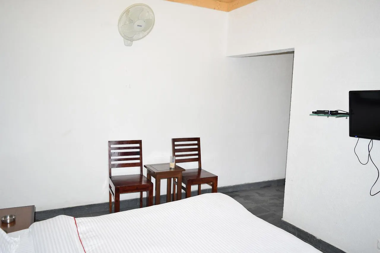 V Resorts Nature Heaven Koti Shimla 3*,